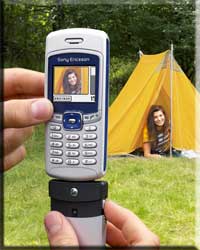 Mobilni telefon T230 je združljiv z digitalnim fotoaparatom CommuniCam